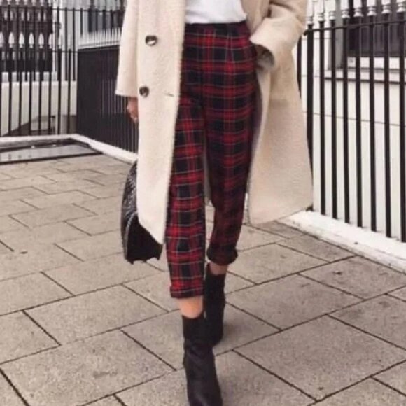 ZARA TRF Elastic Waist Ankle Pants in Red/Black Plaid‎ size large - Picture 3 of 8